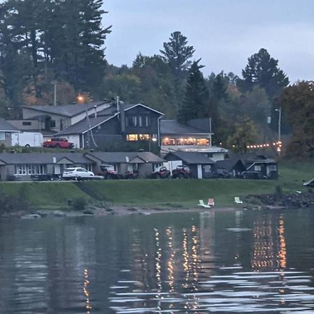 Valois Motel & Restaurant Mattawa Bagian luar foto